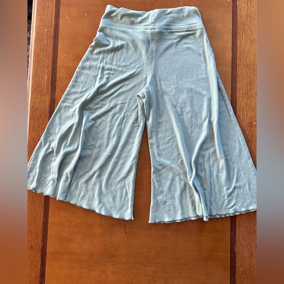 Girl’s palazzo casual wide Capri pants - Picture 5 of 6